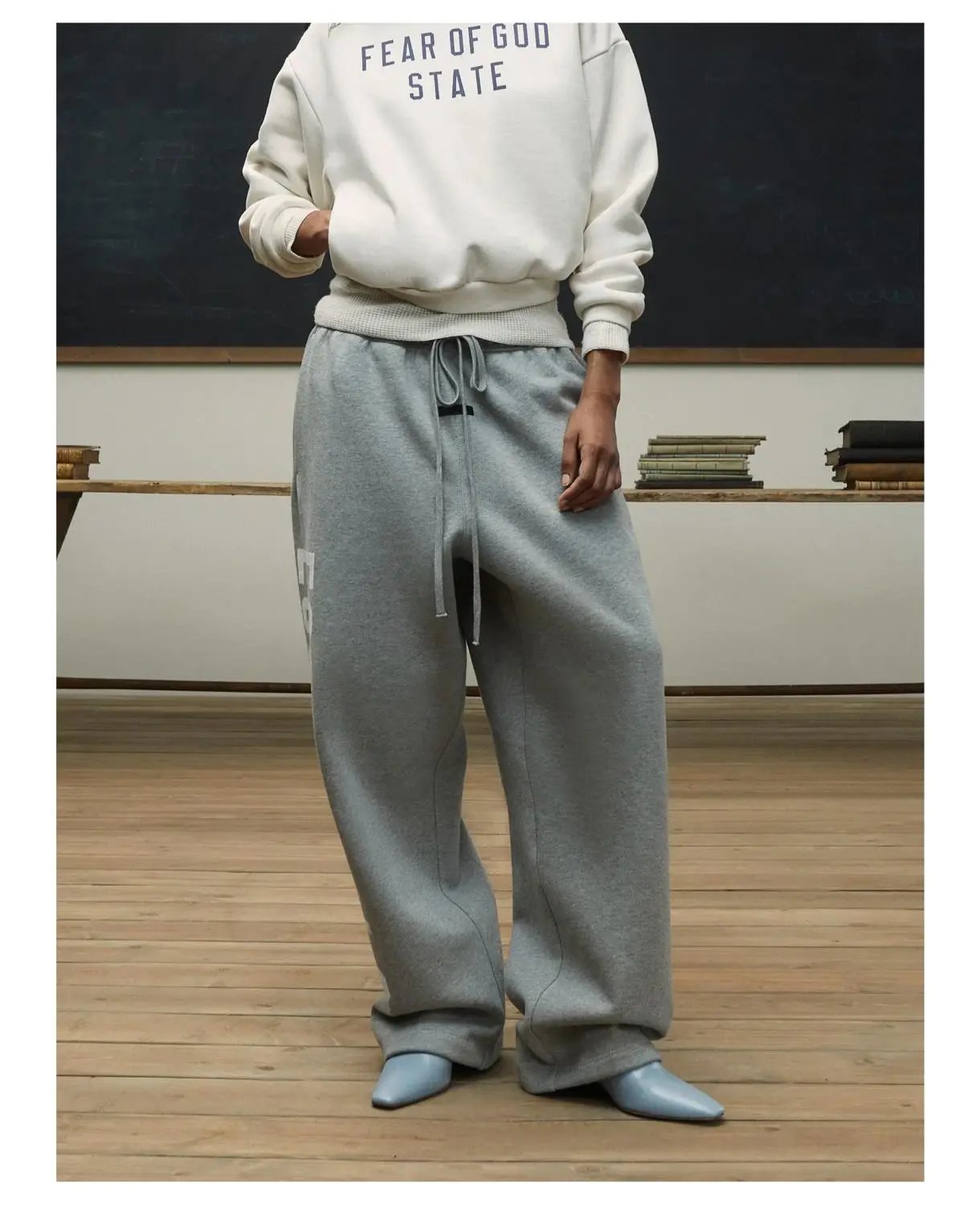 بنطال أساسي