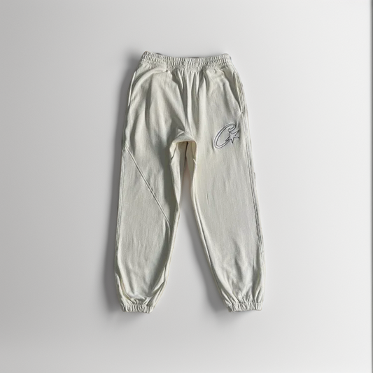 سروال كورتيز الحلو