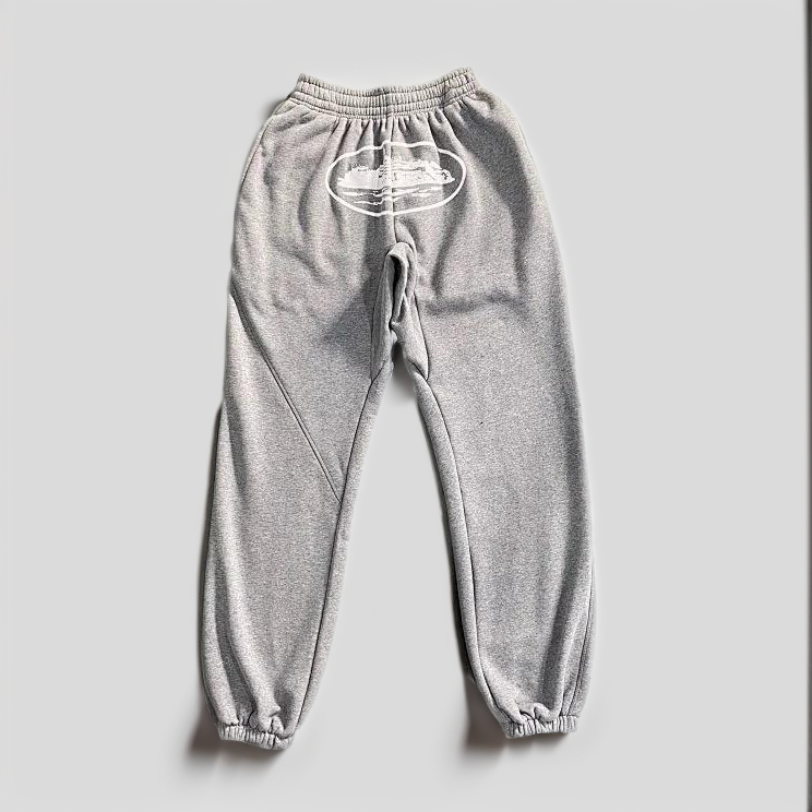 سروال كورتيز الحلو