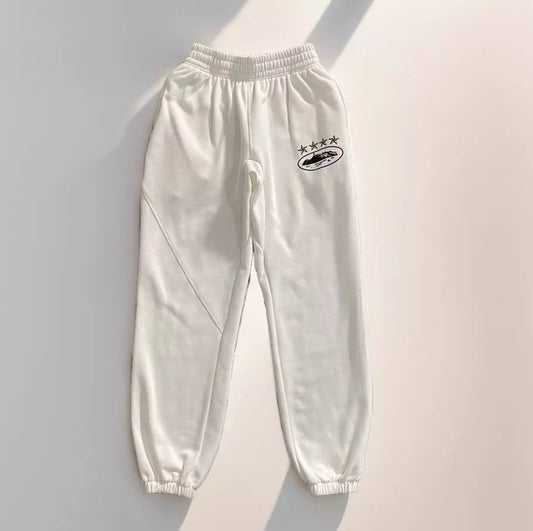 سروال كورتيز الحلو