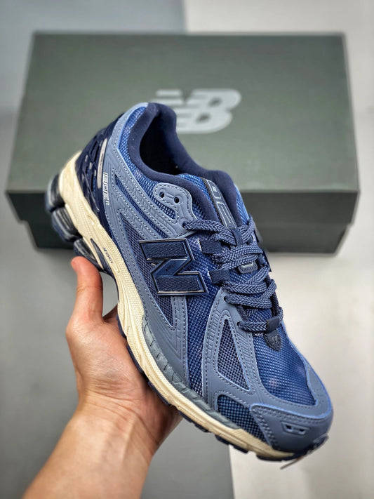 حذاء نيو بالانس