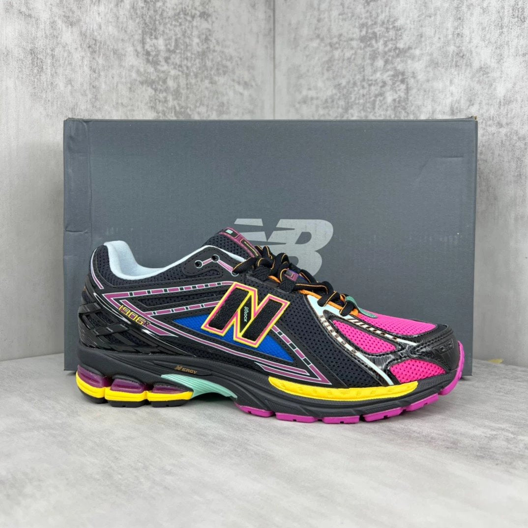 حذاء نيو بالانس