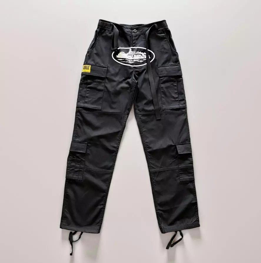 سروال كورتيز للشحن